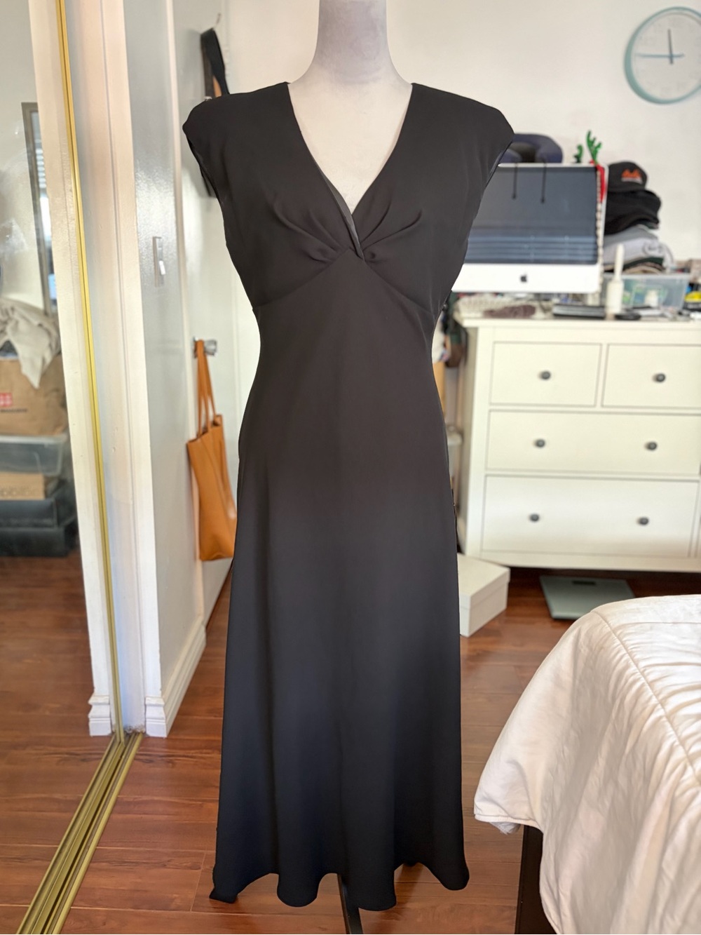 Jones Wear Black Maxi Dress with Twist Front